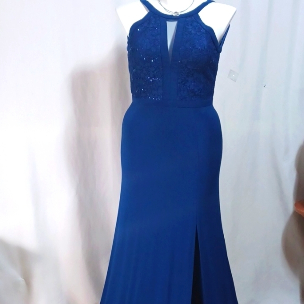 NIGHT WAY EVENING GOWN SIZE 10 IN A BEAUTIFUL ROYAL BLUE TALL